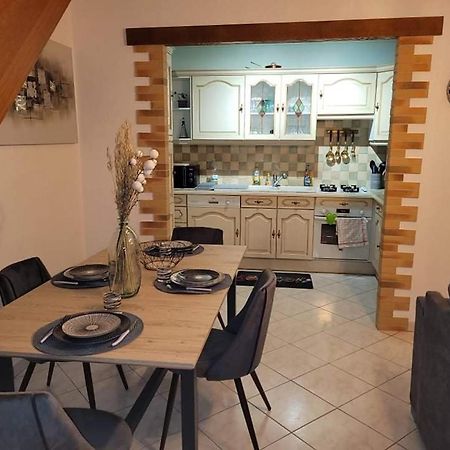 Appartement Cosy Style Industriel Bourges Buitenkant foto