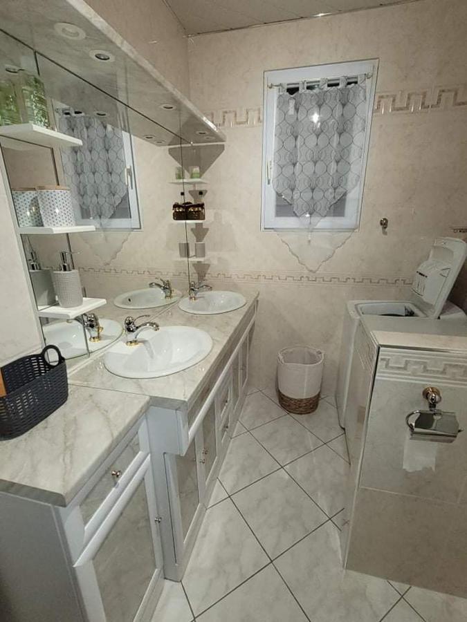 Appartement Cosy Style Industriel Bourges Buitenkant foto