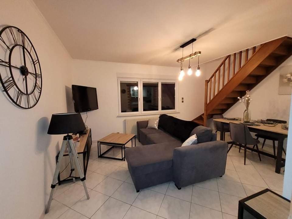 Appartement Cosy Style Industriel Bourges Buitenkant foto